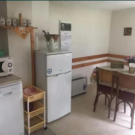 Granpa House Holiday home Ruhovtsi